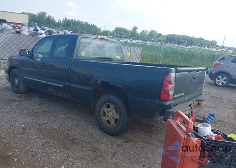 2004 Chevrolet Silverado 1500 Ls z USA, uszkodzony, nr VIN 2GCEC19T341269944